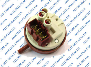 Реле рівня Indesit C00110327 (482000028461) 70-45-330 4-конт