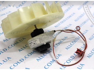 "Вентилятор обдування No FROST Whirlpool 12V 2W Panasonic FDQB28WP4 з крильчаткою 135 мм Б/У C00325179 (481010552498)"